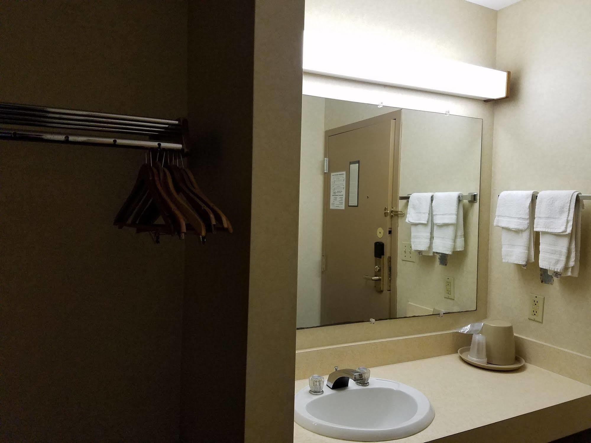 Rodeway Inn Blair Exterior foto